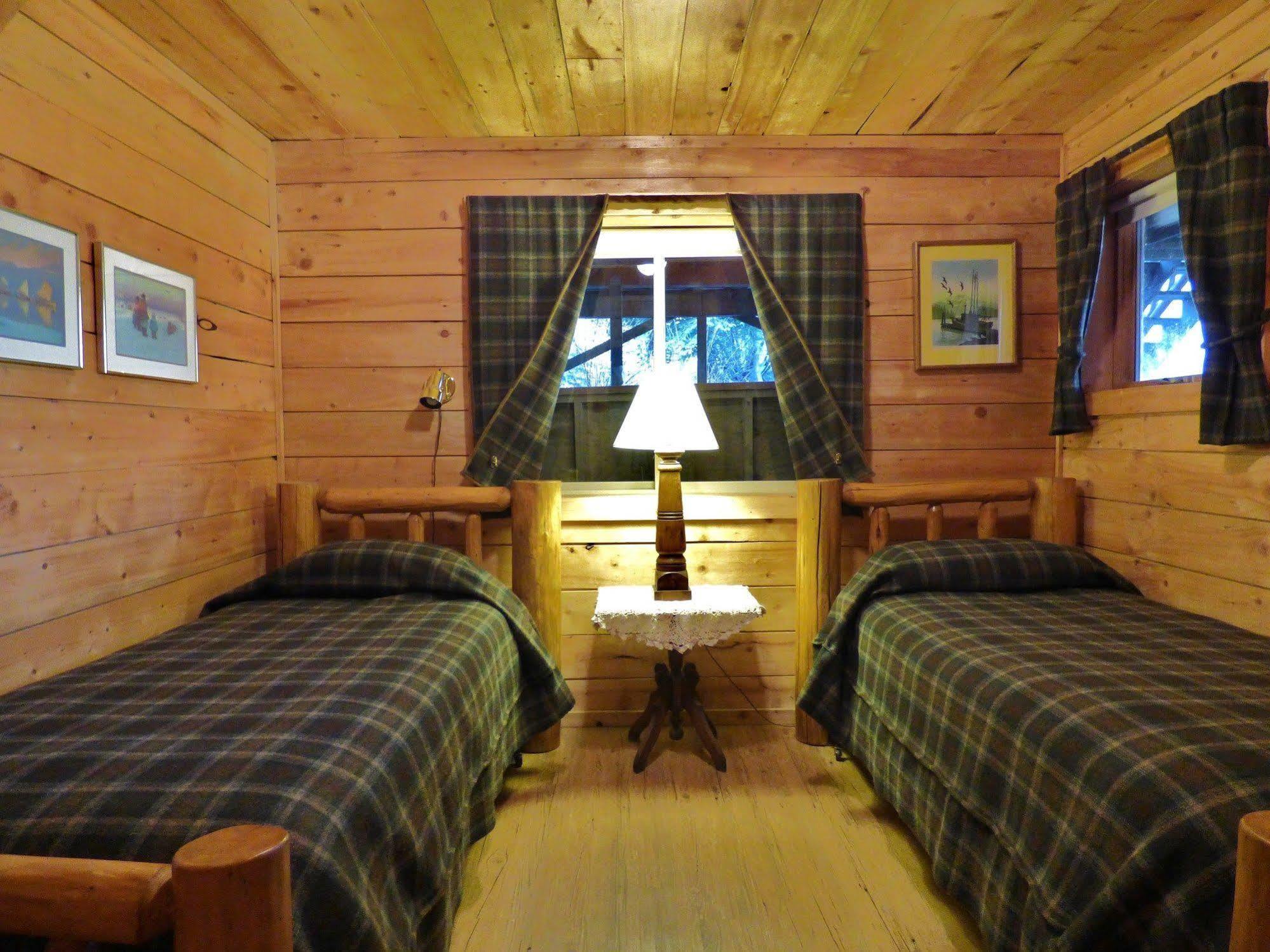 Juneberry Lodge โฮเมอร์ ภายนอก รูปภาพ