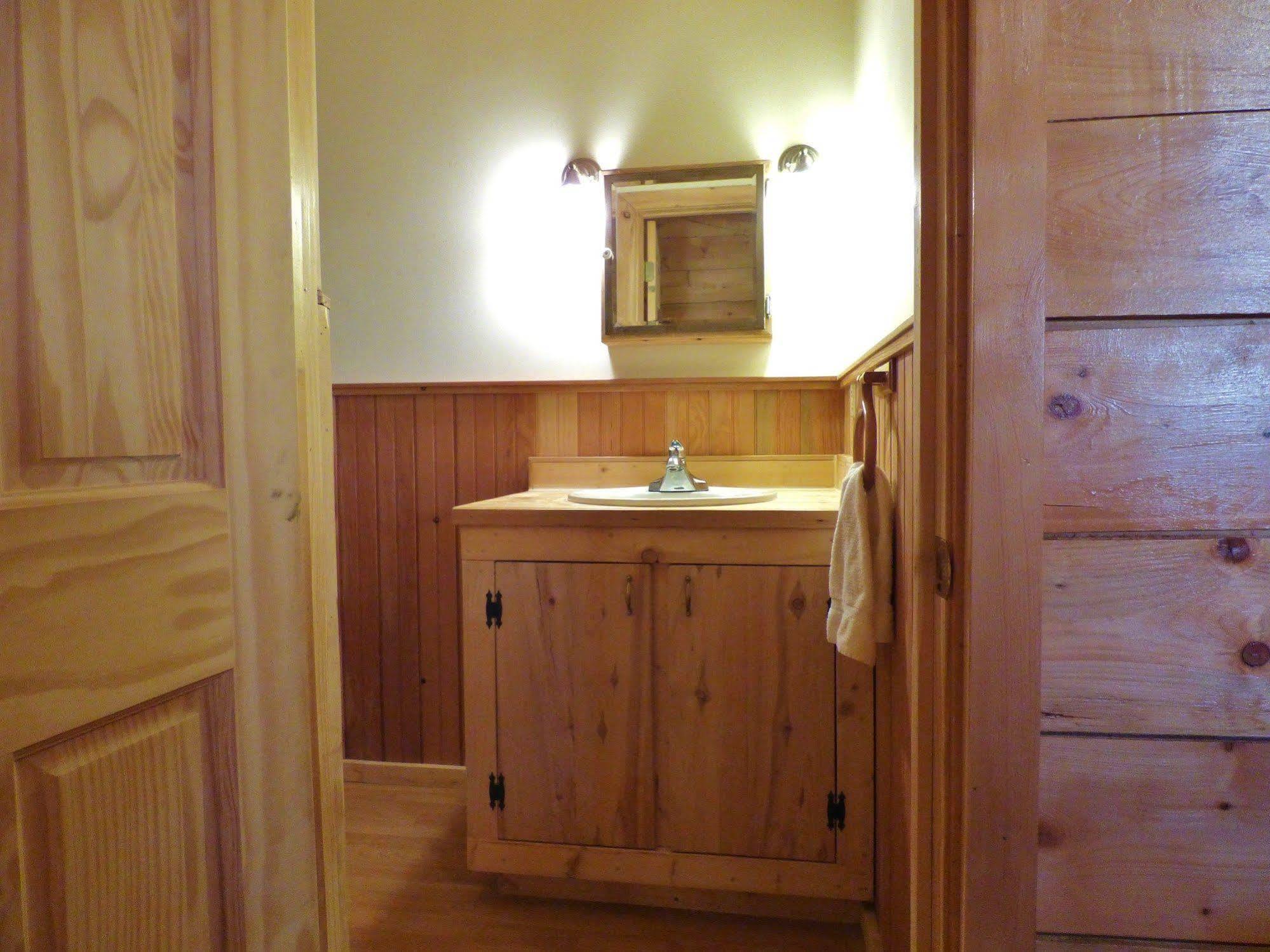Juneberry Lodge โฮเมอร์ ภายนอก รูปภาพ